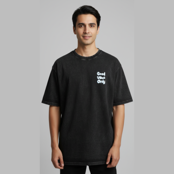 Minimal Print Acid Wash – Oversized Minimal PrintT-Shirt (Unisex)
